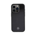 Mercedes Carbon Fiber Dynamic - Etui iPhone 15 Pro (czarny)