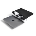 Incase Compact Sleeve in Flight Nylon - Pokrowiec MacBook Pro 16" (M4/M3/M2/M1/2024-2021) / PC 15,6" (czarny)